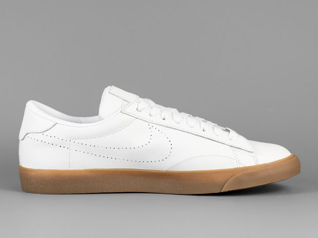 NIKE-tennis classic ac-black-white gum_03