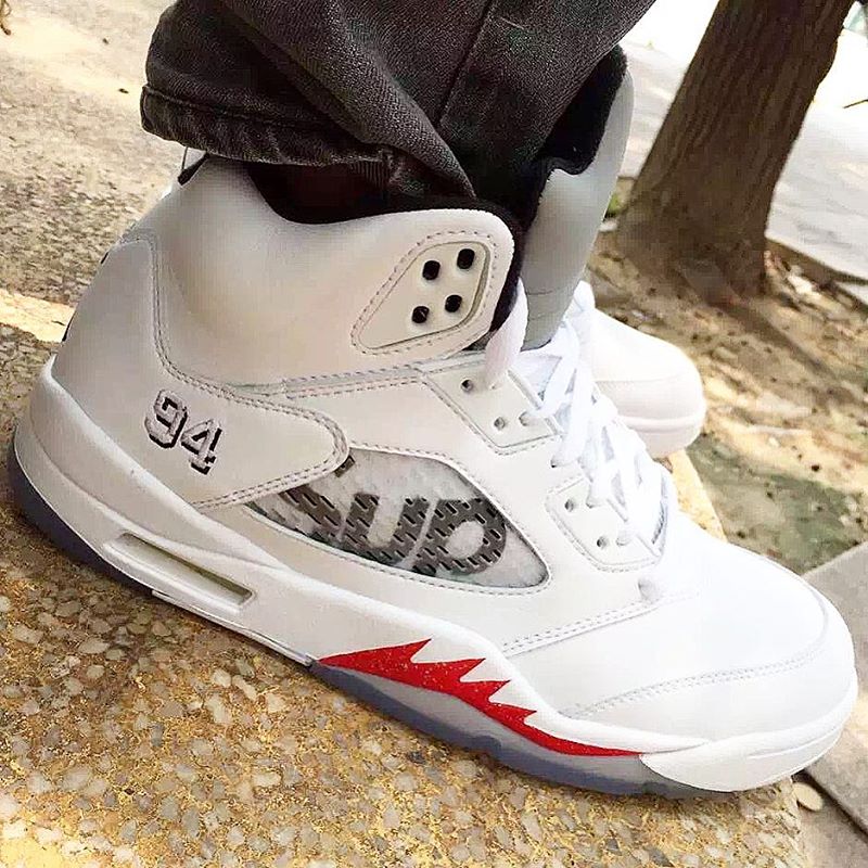 Air Jordan 5 x Supreme “White”