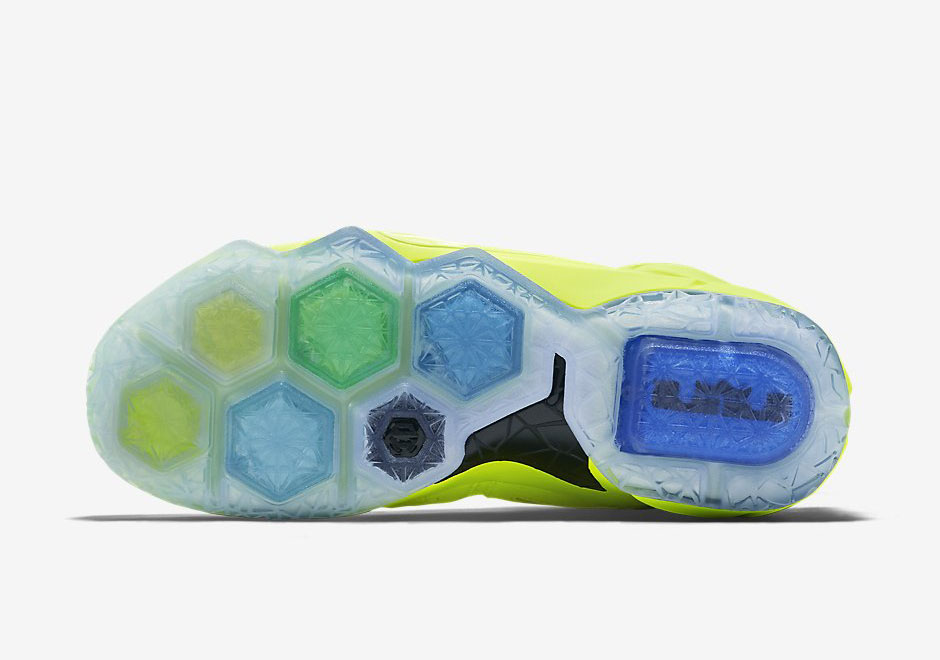 nike-lebron-12-volt-official-images-5