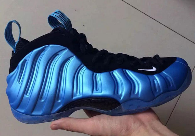 Nike Air Foamposite One “University Blue”