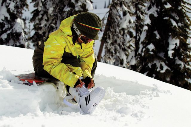 adidas snowboarding-superstar snow boot_08