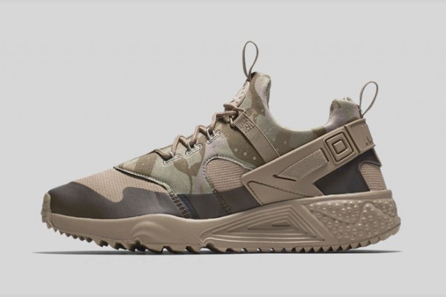 Nike Air Huarache Utility “Khaki”