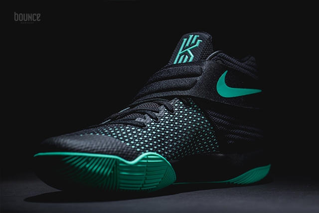 nike-kyrie-2-green-glow_06