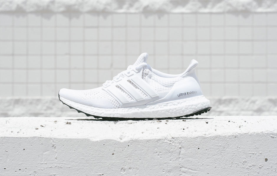 adidas-ultra-boost-white-black-soles