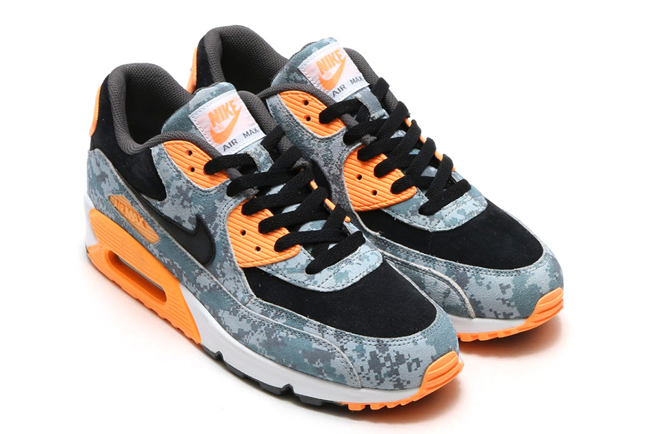 nike-air-max-90-blue-digi-camo-1