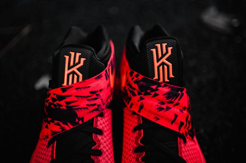 nike-kyrie-2-inferno_04