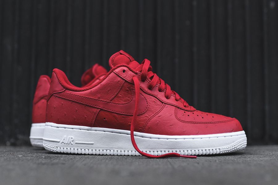 Nike-Air-Force-1-07-LV8-Red-Ostrich-1