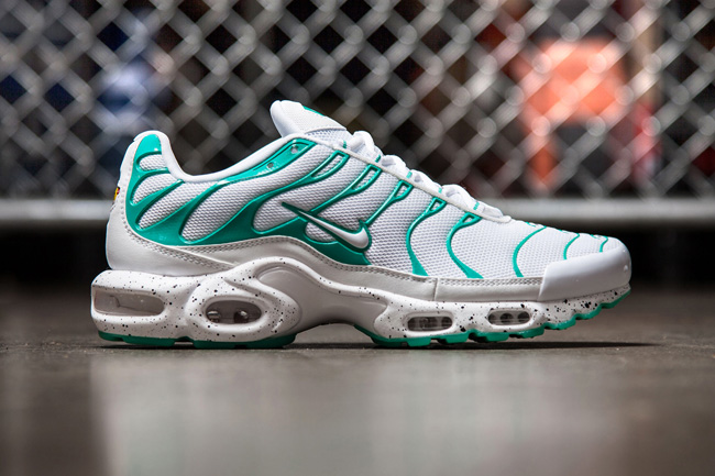 Nike Air Max Plus “Mint”