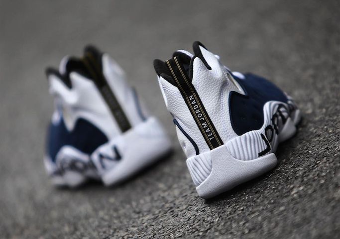 jordan-jumpman-team-2-white-navy-4