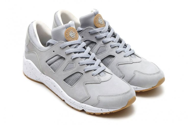 Nike Air Huarache International “Wolf Grey”