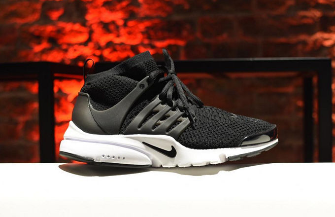 First Look at the Nike Flyknit Air Presto