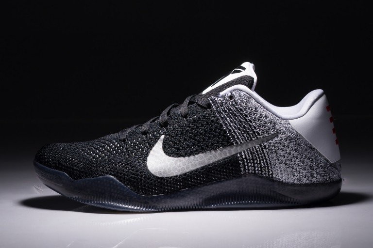 Nike Kobe 11 Black / White