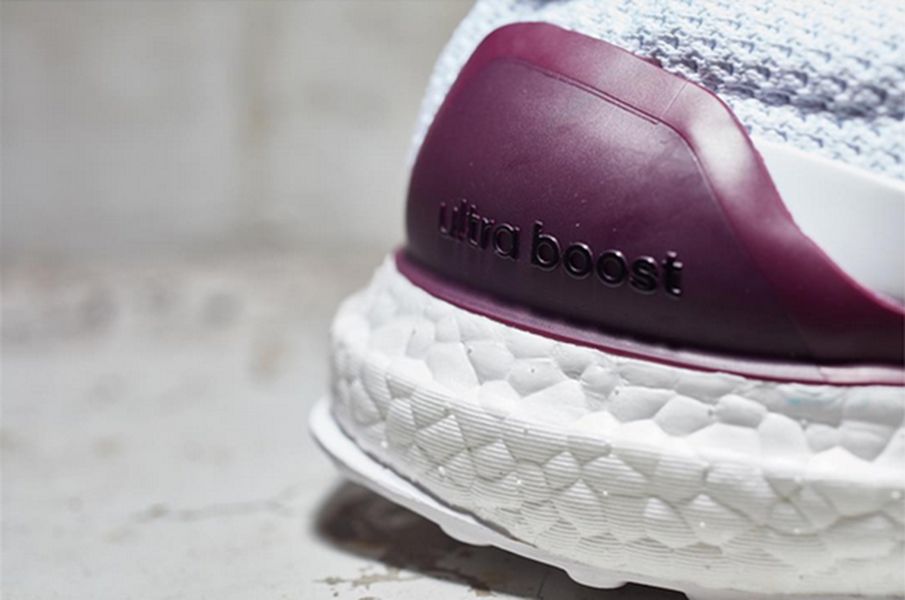 adidas-ultra-boost-berry-heel-3