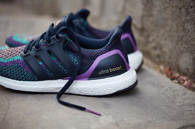 adidas-ultra-boost-purple-gradient_03