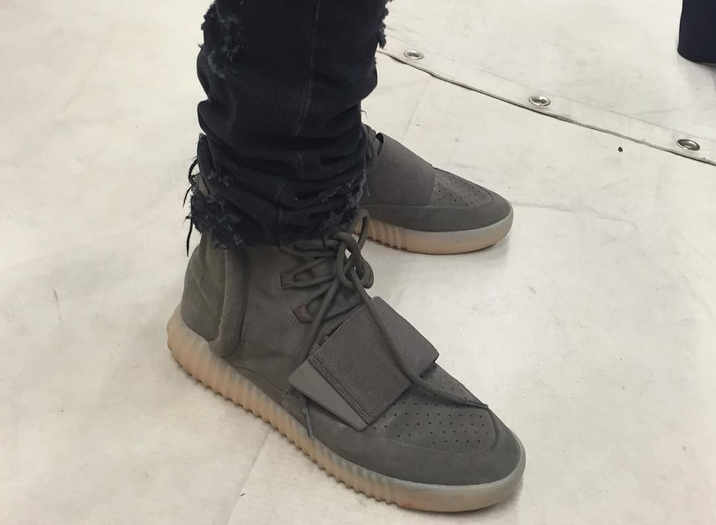 adidas-yeezy-grey-kanye-west