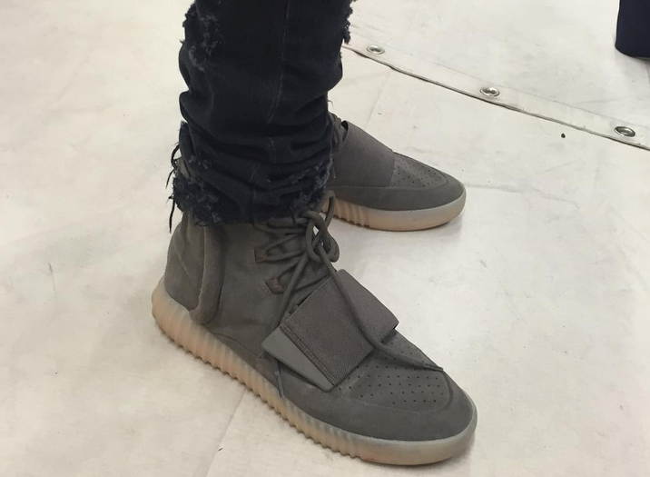 Kanye West debuts New Grey Yeezy 750