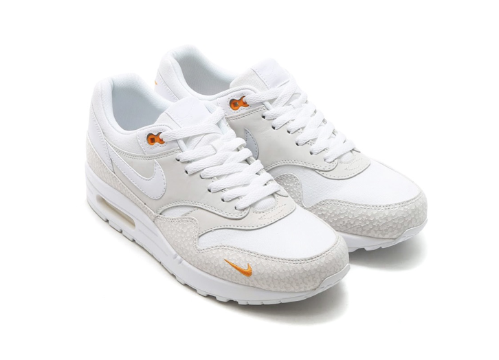 nike-air-max-1-kumquat-safari_02