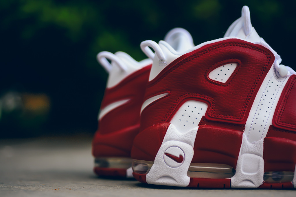 Nike_Air_More_Utempo_White_414962_100_Sneaker_Politics-5617