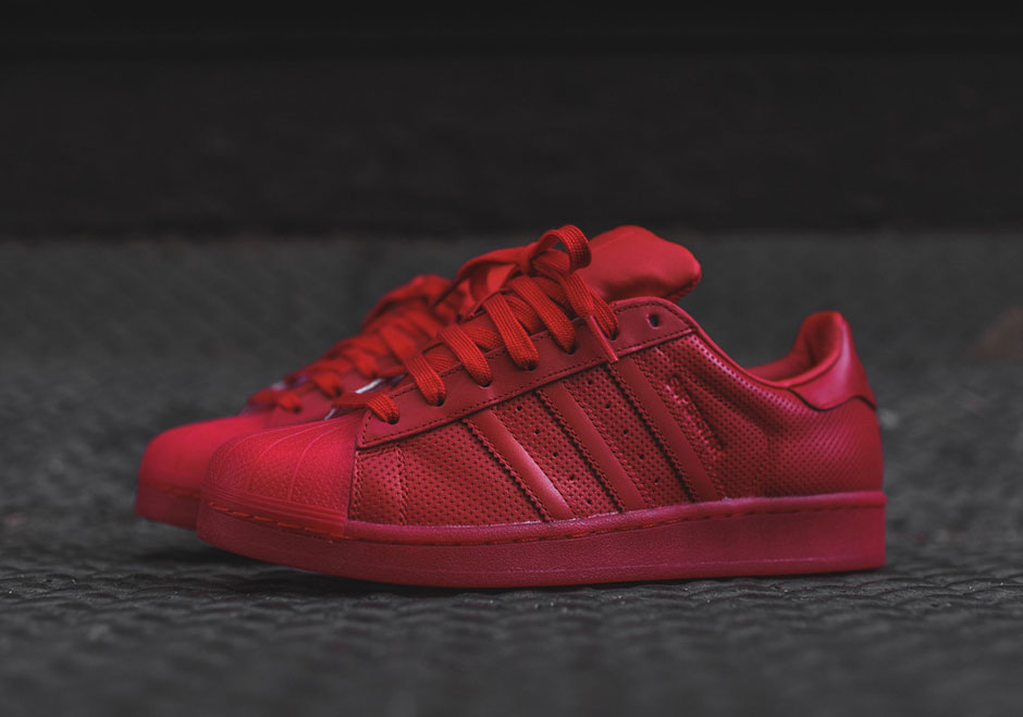 adidas-originals-superstar-scarlet-red-microperforated-leather-01