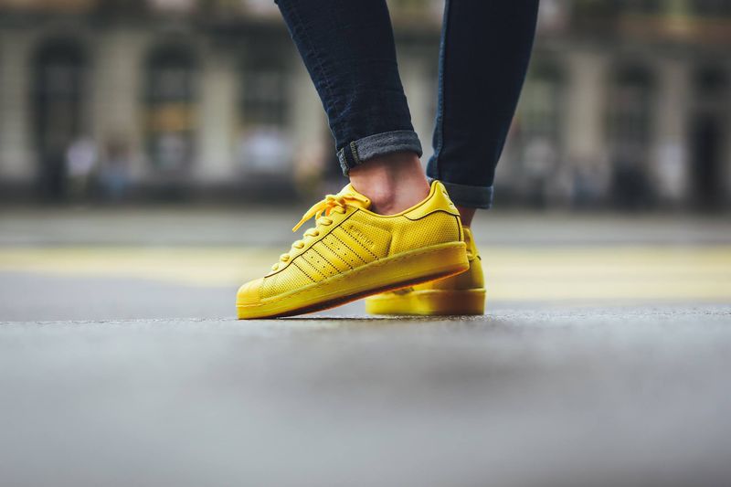 adidas-superstar-color-yellow_03