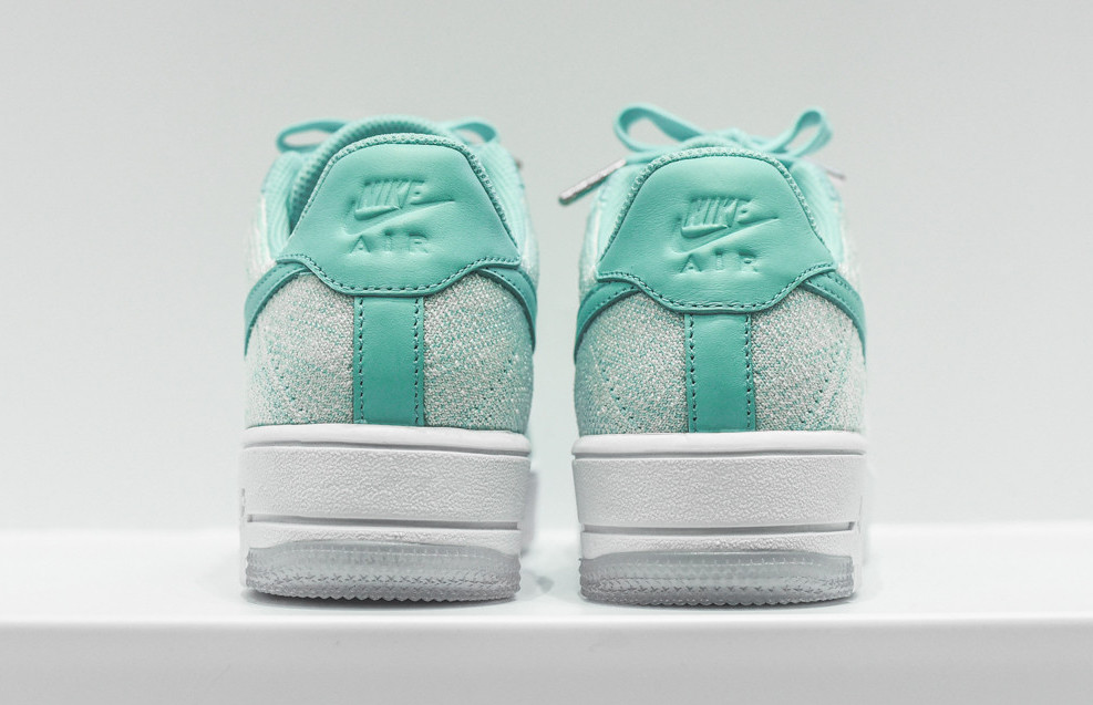 nike-flyknit-air-force-1-low-emerald-4