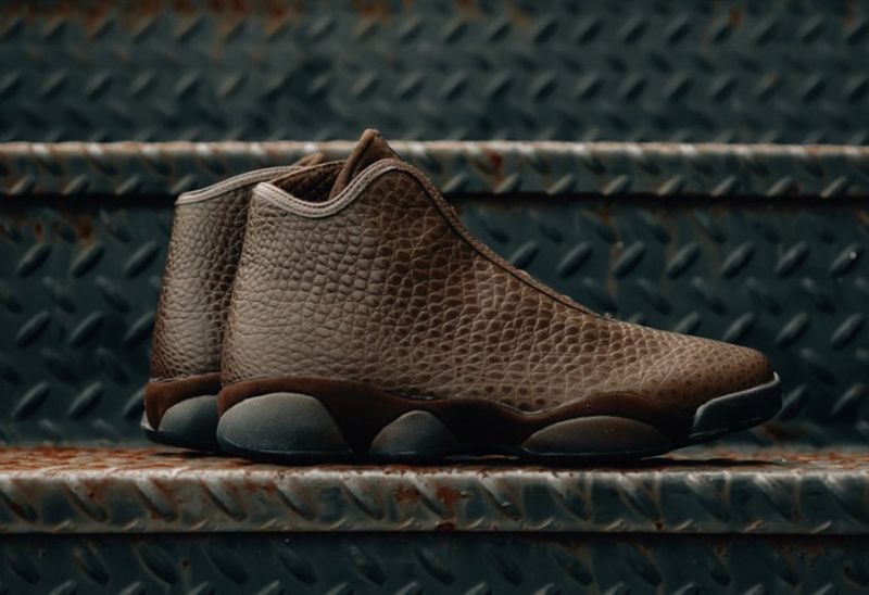 Jordan-Horizon-Premium-Brown-Croc-Available-681x467