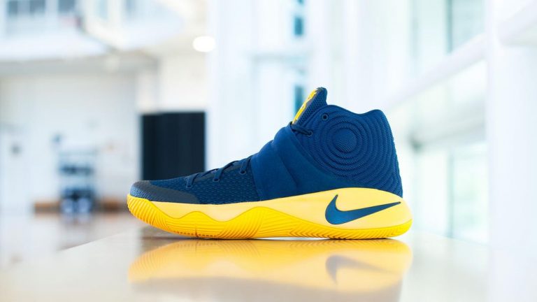 Nike Kyrie II “Playoffs” PE