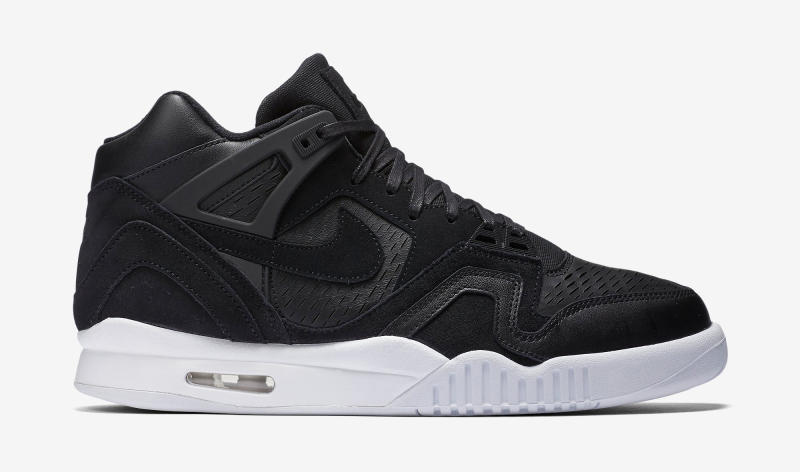 nikelab-air-tech-challenge-ii-laser-black-1_o5umk6