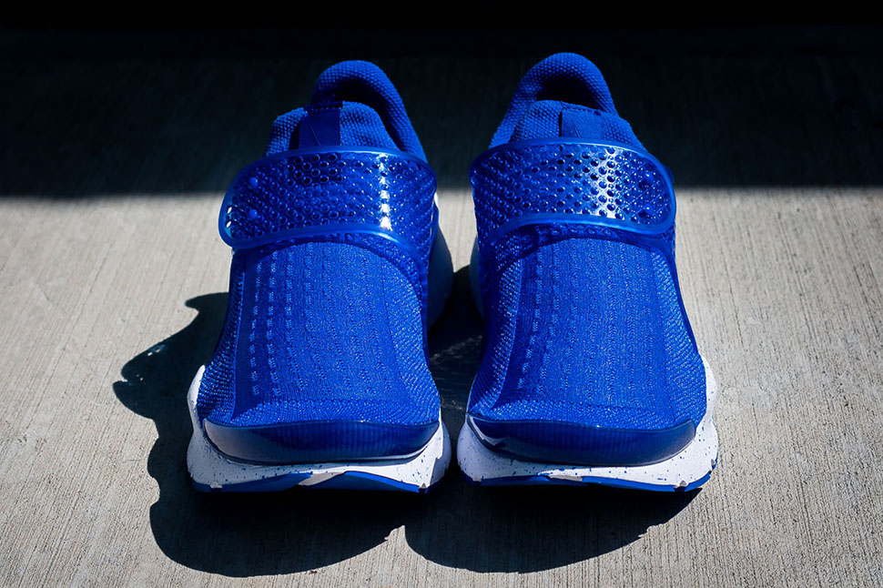 Nike-Sock-Dart-SE-Racer-Blue