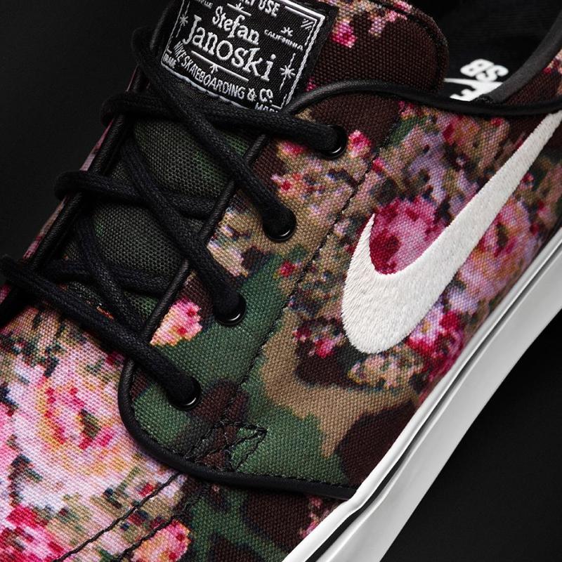 digi-floral-nike-sb-janoski-01_o79z4w