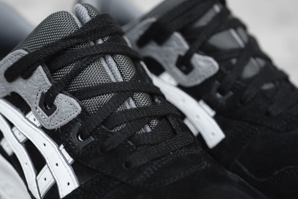 Asics-Gel-Lyte-III-Black-Soft-Grey-1