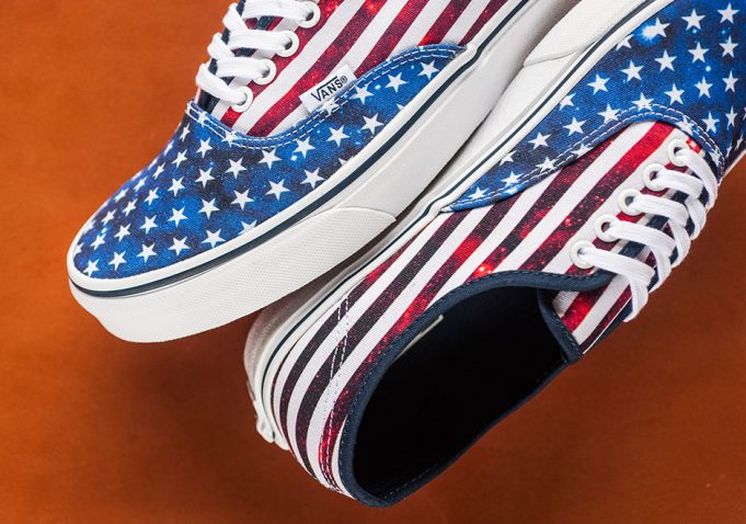 vans-authentic-americana-flag-stars-and-stripes-2-681x478