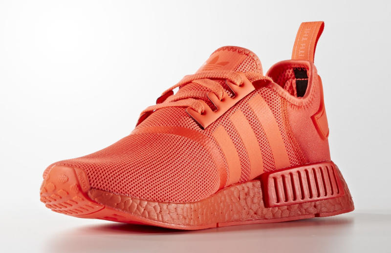 adidas-nmd-triple-red-06_ob1mav