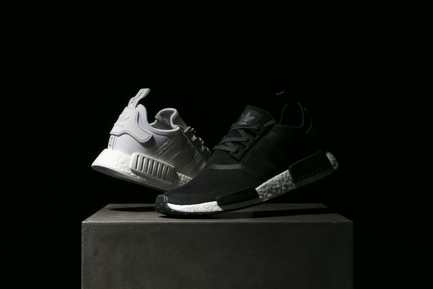 adidas-nmd-r1-reflective-black-white-2