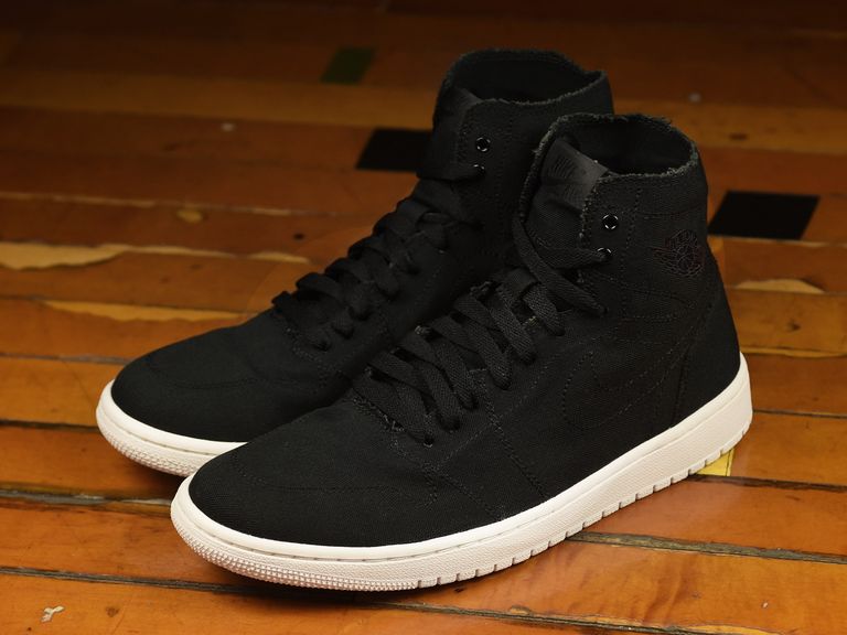 nike air jordan 1 deconstructed