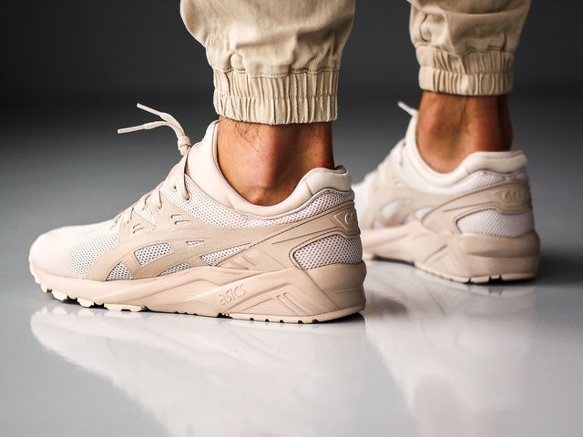 asics-gel-kayano-whisper-pink_02