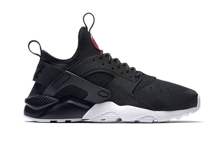 Nike Air Huarache Ultra “Bred”