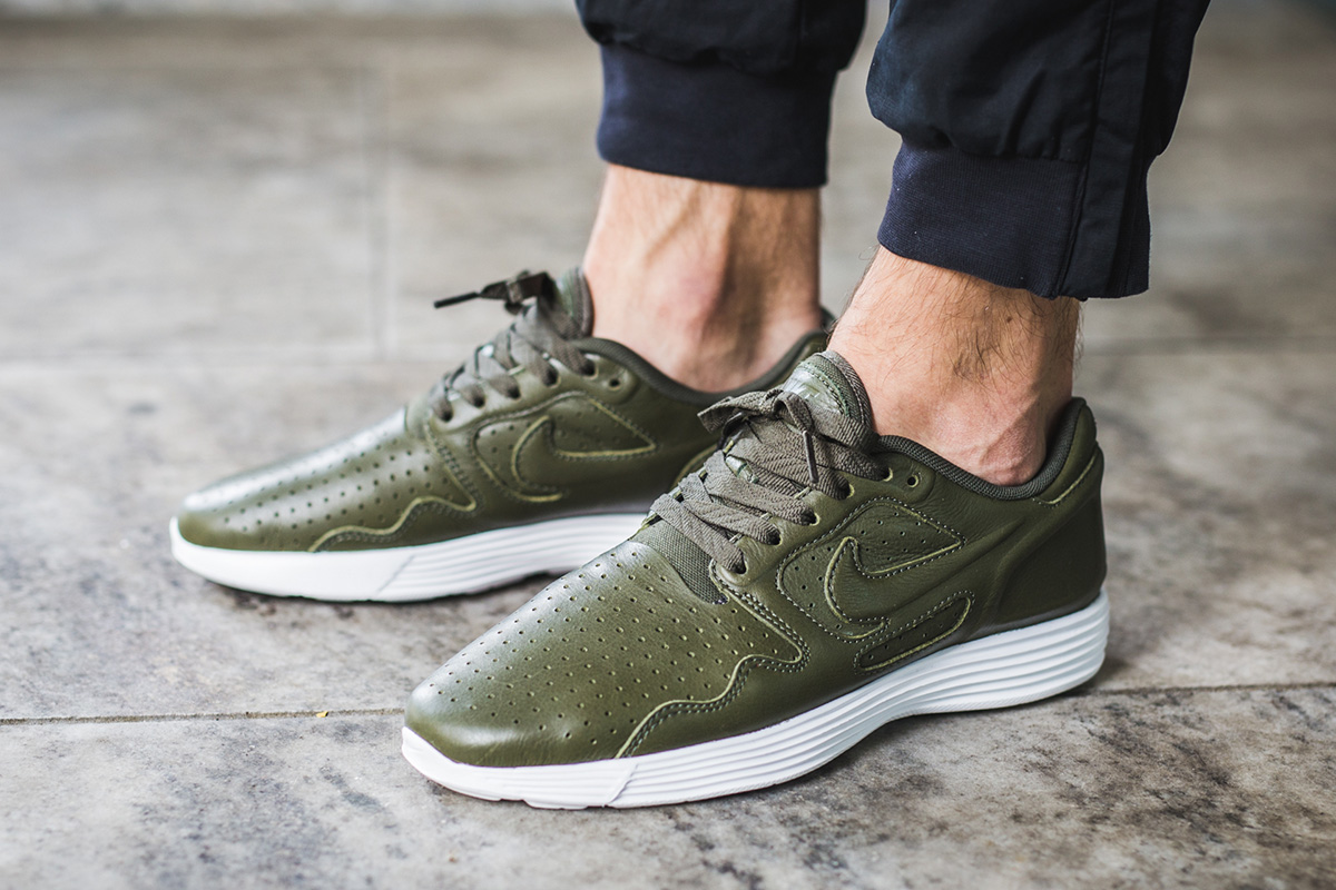 nike-lunar-flow-laser-premium-olive-2