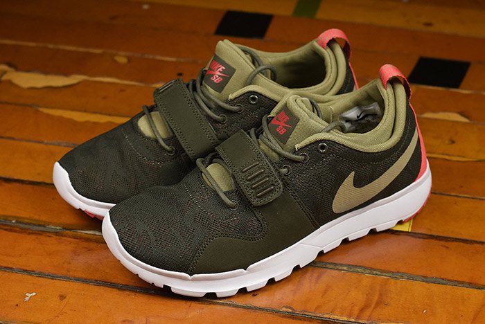 nike-sb-trainerendor-olive-2