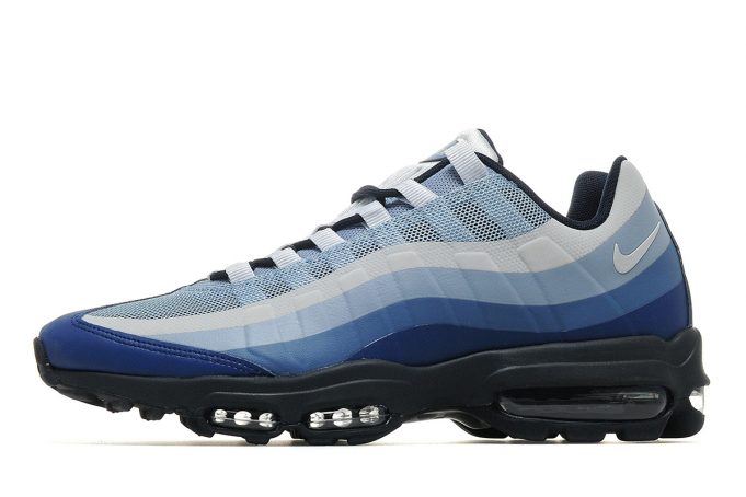 Nike Air Max 95 Ultra Essential “Blue Gradient”