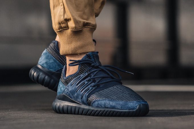 adidas-tubular-radial-collegiate-navy-1-681x454