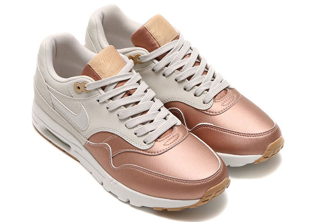 nike-air-max-1-ultra-metallic-toe-pack-1
