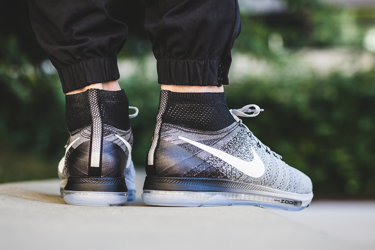 nike-zoom-all-out-flyknit-wolf-grey-2