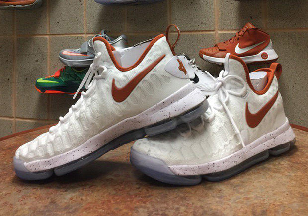 Nike KD 9 PE “Texas Longhorns”