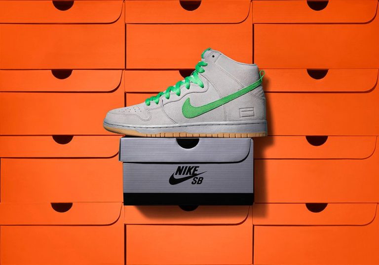 Nike SB Dunk High “Silver Box”