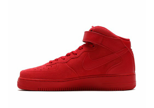 nike-air-force-1-mid-gym-red-3