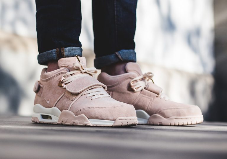 Nike Air Trainer Cruz “Easter”