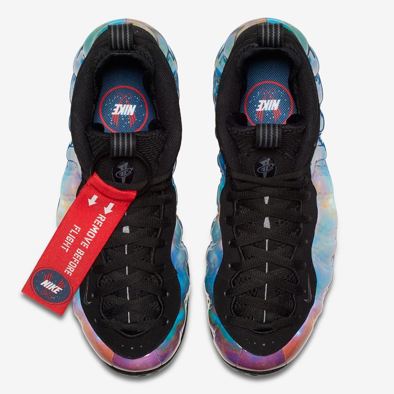 Nike Air Foamposite One “Nebula”