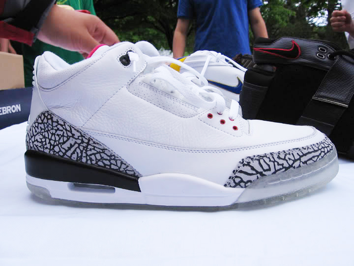 Air Jordan 3 “White Cement” with Clear Soles to Release