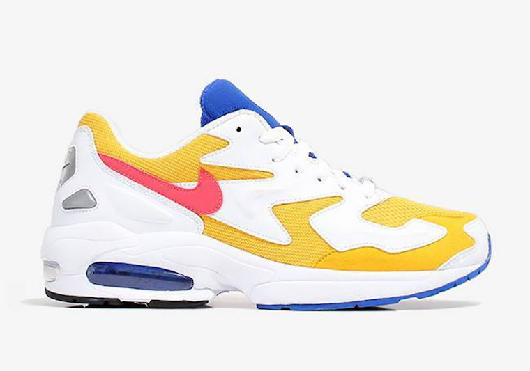 Nike Air Max2 Light “University Gold” 2019